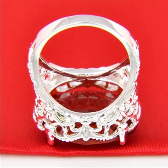 3.95 Carat Sterling Silver Honey Citrine Ring - Picture 5 of 8